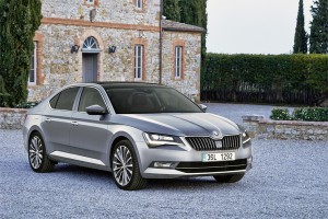 1470228214_Skoda_Superb