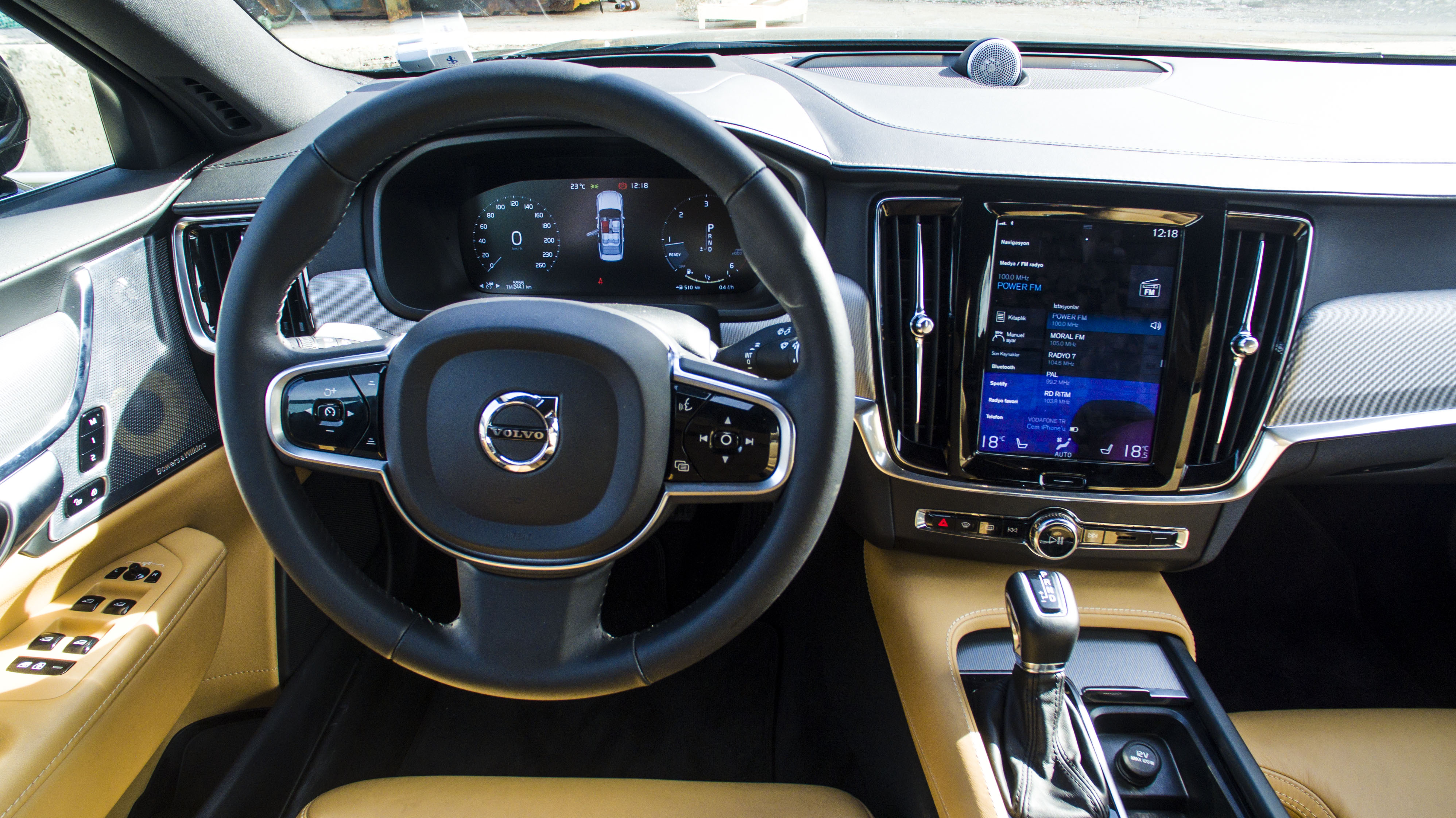 volvo-s90i%c3%a7
